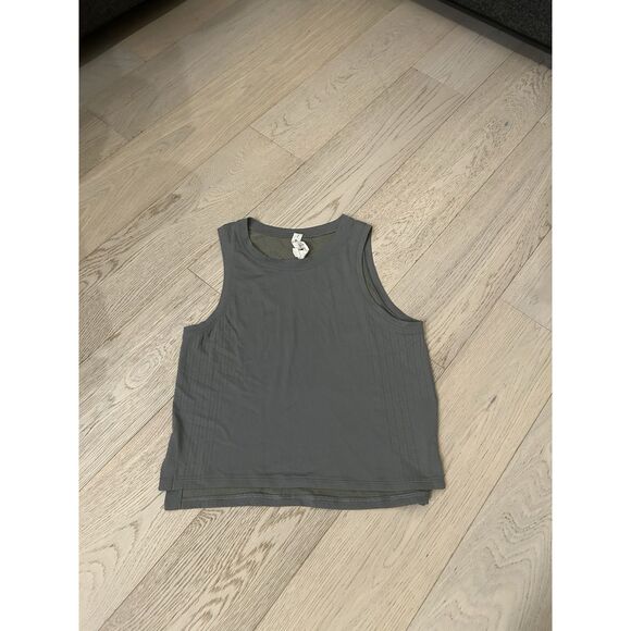 Lululemon Swiftly Breathe Crop Tank Women’s Size 4 Gray Running Sleeveless - Picture 1 of 5